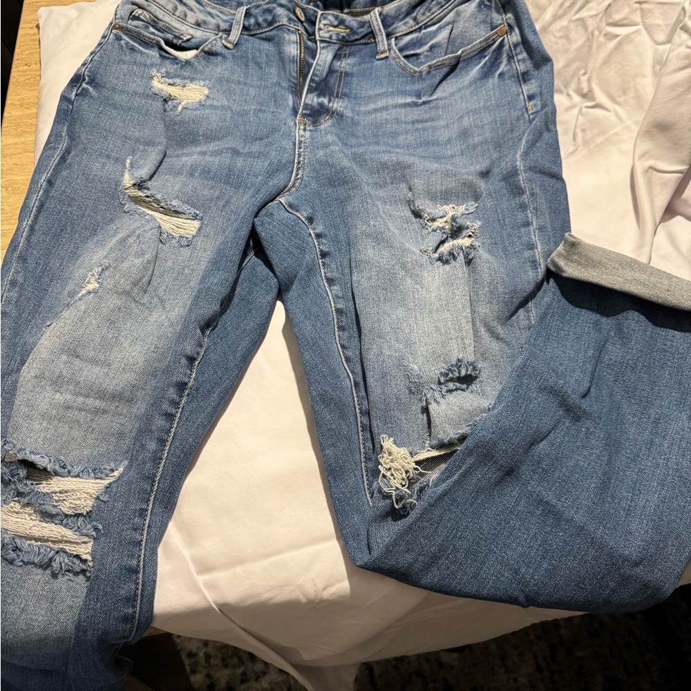 Judy Blue Light Blue Distressed Boyfriend Jeans